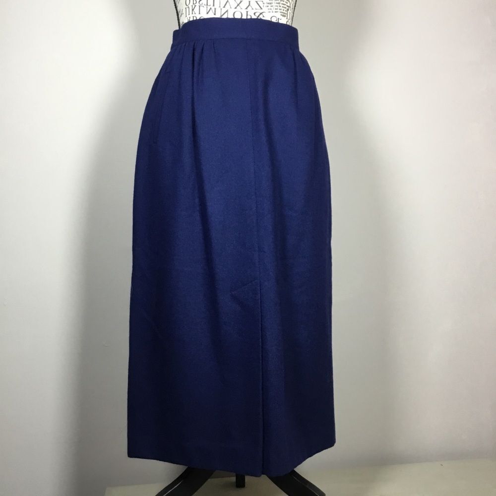 Vintage dark blue 70% wool long pencil skirt 12” front slit waist 26” lined sz L